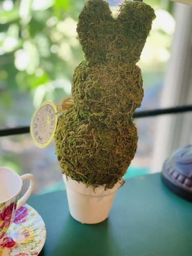 Easter Bunny Topiary from Rabbit Hill Farm NWT! - Picture 4 of 5