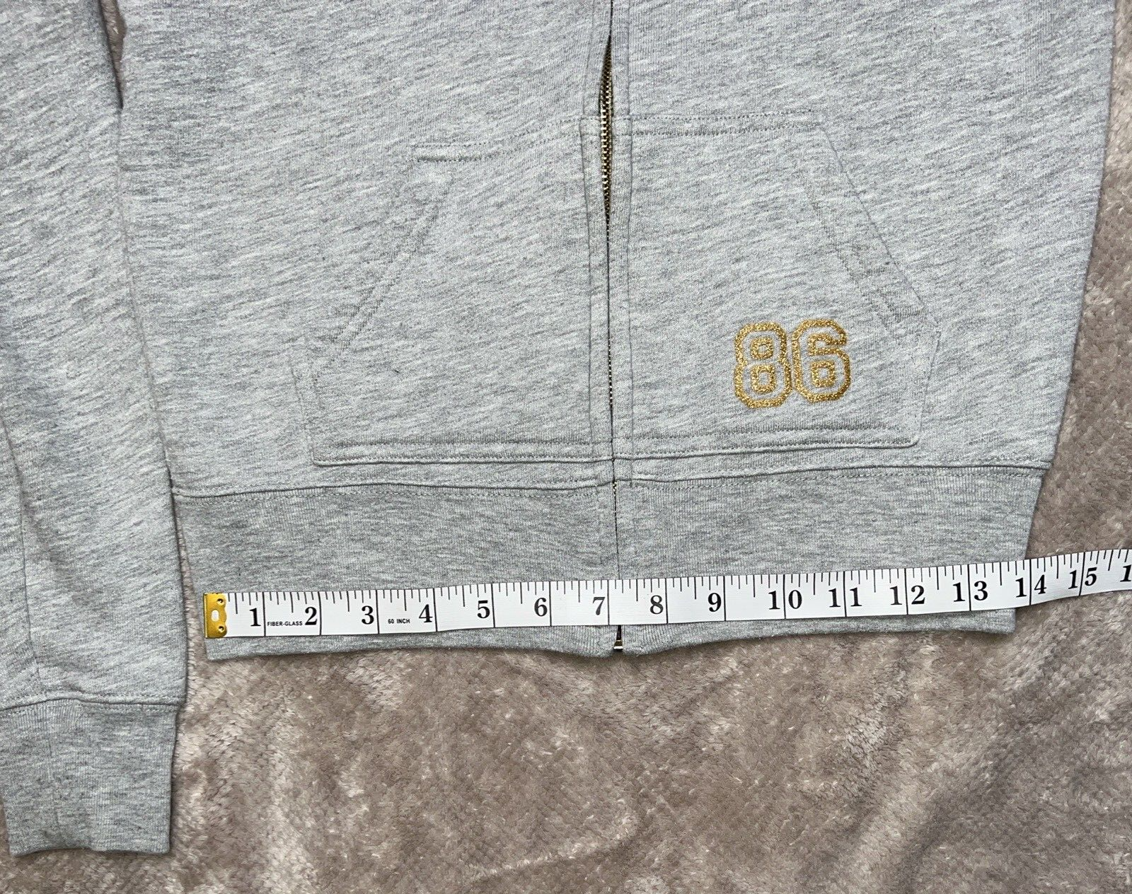 Foto 11 di 17
