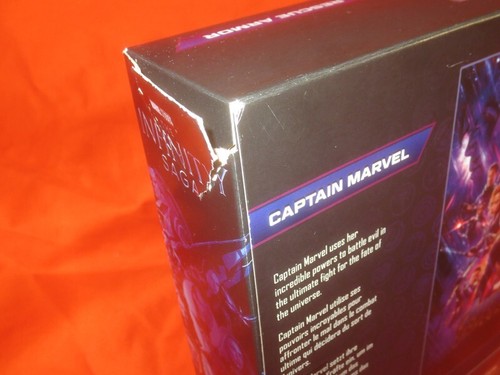 Marvel, Legends Captain Marvel & Rescue 2-pack Amazon Exclusive, boxed - Picture 6 of 20