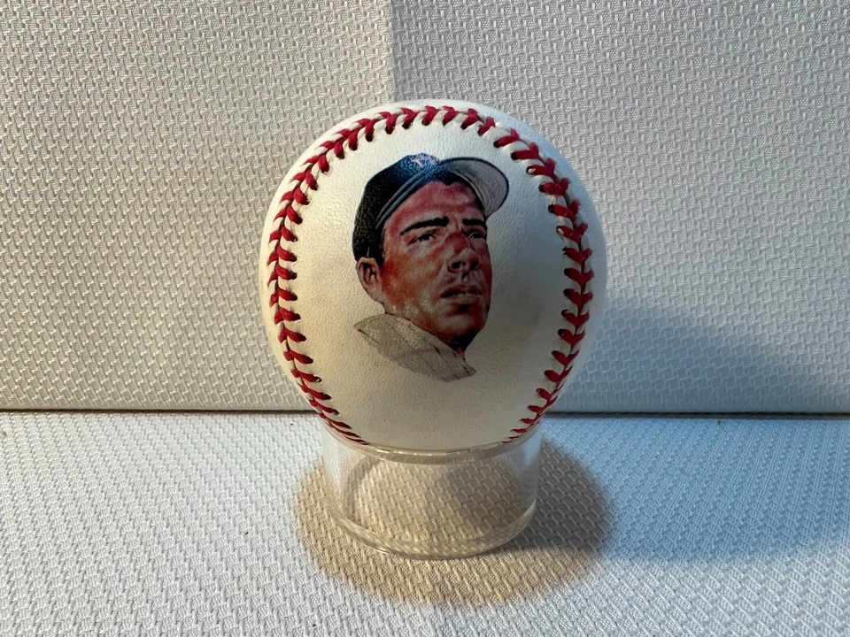 Docena 12 Joe DiMaggio NY Yankees Liga Oficial Cuero Imagen Béisbol Foto 2 de 4