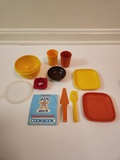 Vintage Children 1980s Tupperware Mixing Set Dishes Cookbook Tuppertoys Kitchen