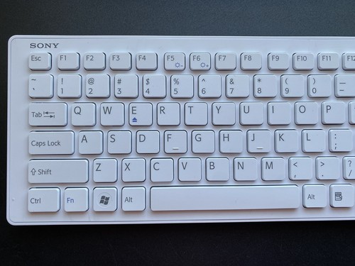 Sony VAIO Wireless Keyboard Model VGP-WKB11 White No Dongle - Tested Works - Picture 3 of 7