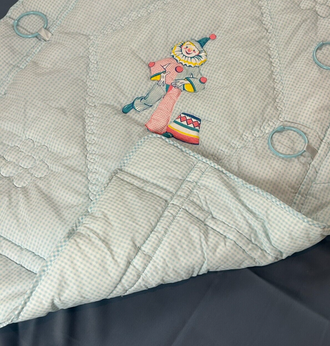 Vintage NOS Kozee Comfort Blu Gingham Clown Bambino Trapunta Coperta 35" X 47" - Foto 9 di 19