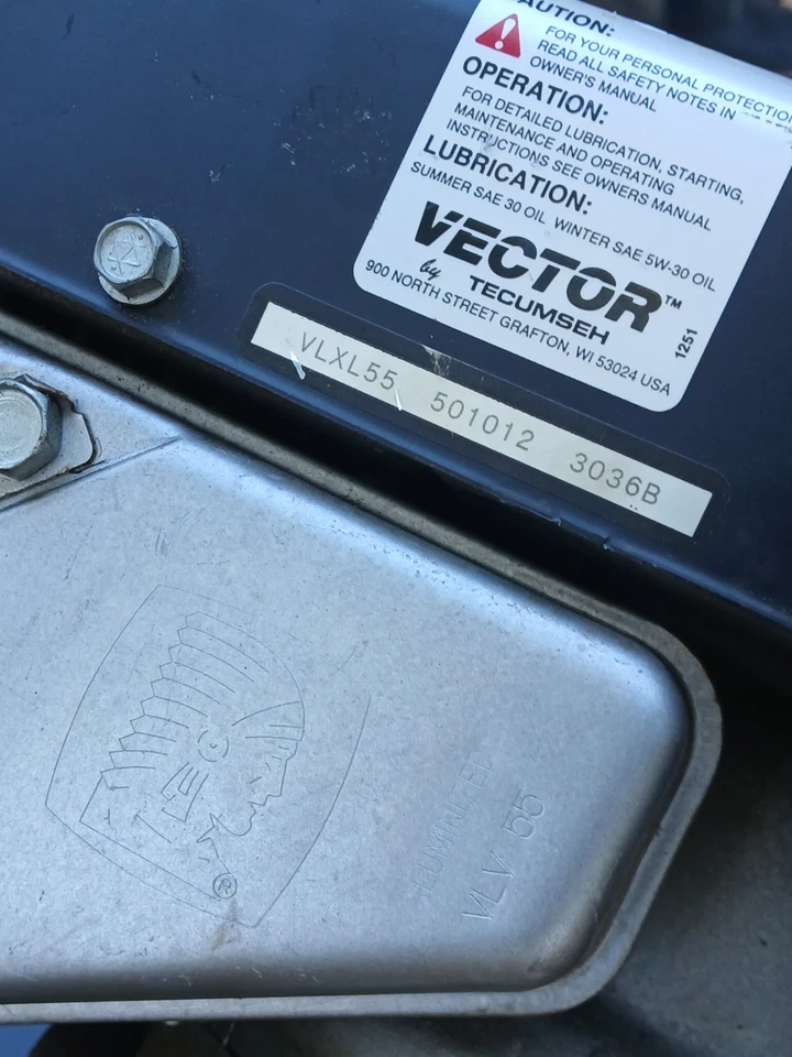 Винтажный новый из старых запасов Tecumseh 5.5HP вектор XL/C # VLXL55 вертикальный новый из старых запасов маленький двигатель - Изображение 4 из 4