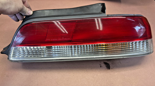 01 Conjunto de luz de freno trasera derecha Honda Prelude lado del pasajero trasero 97-01 - Imagen 1 de 11