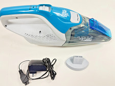 Dirt Devil QuickFlip Wet Dry Cordless Vacuum Cleaner - Blue - BD30225V Display