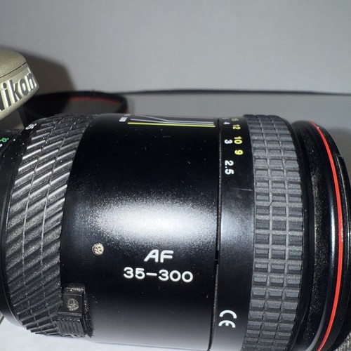 Cámara fotográfica Nikon N60 con lente Tokina AF35-300 - Imagen 8 de 10