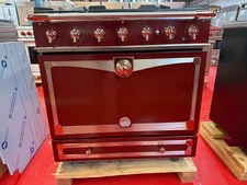 36” La Cornue Cornufe 90 Albertine Burgundy With Copper C1RC (Used Natural Gas)