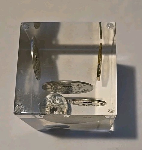 Pisapapeles Lucite Cube con 5 fichas comerciales Imperial Smokeless Coal Co. Scrip - Imagen 6 de 7