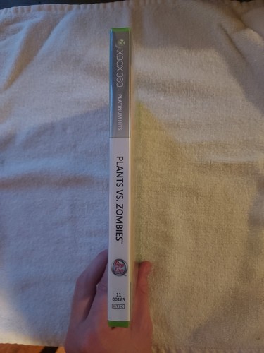 Plants vs. Zombies (Microsoft Xbox 360, 2010) Platinum Hits SEALED - Picture 3 of 6