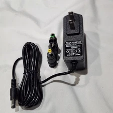 5V 2A AC DC Power Adapter 100-240 VAC 50/60Hz Mod 0520 New 1006