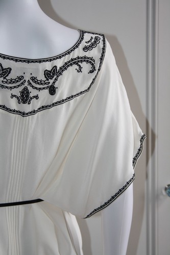Massimo Dutti Embroidered Silk Blouse/Tunic Top, It 40, UK 10, - Picture 3 of 17