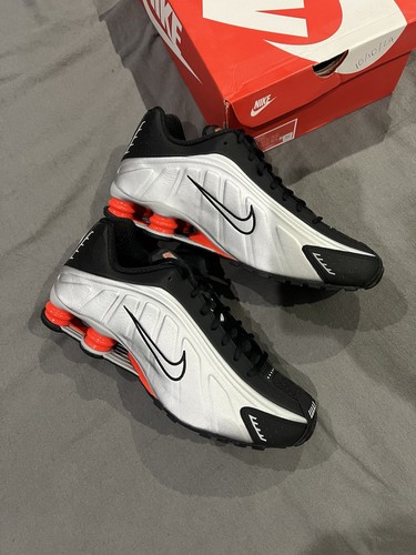 Nike Shox R4 Size UK 10.5