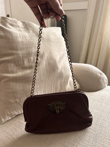 Jalda eggplant Leather Clutch With Lion Emblem - Picture 5 of 11
