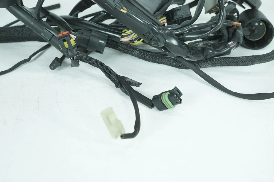 2007 Harley-Davidson Sportster XL883 OEM Main Wire Wiring Harness Loom 70181-07 - Image 2 of 4