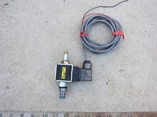 Parker DSL081 CT CS 024 D DC24V Solenoid Valve, Used - Picture 2 of 5