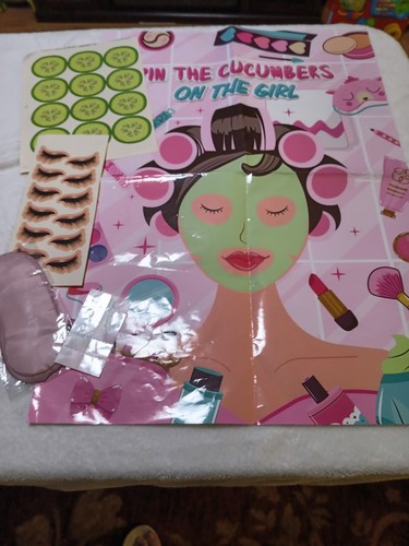 Spa Day Makeup Party Game Pin The Cucumber and Eyelash on the Girl 19"x27" - Picture 8 of 10