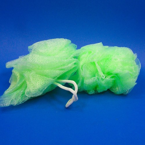 3 MESH SHOWER PUFFS EXFOLIATING BATHING CLEANING HANGING BATH WATER SOAP SCRUBBY - Picture 9 of 14
