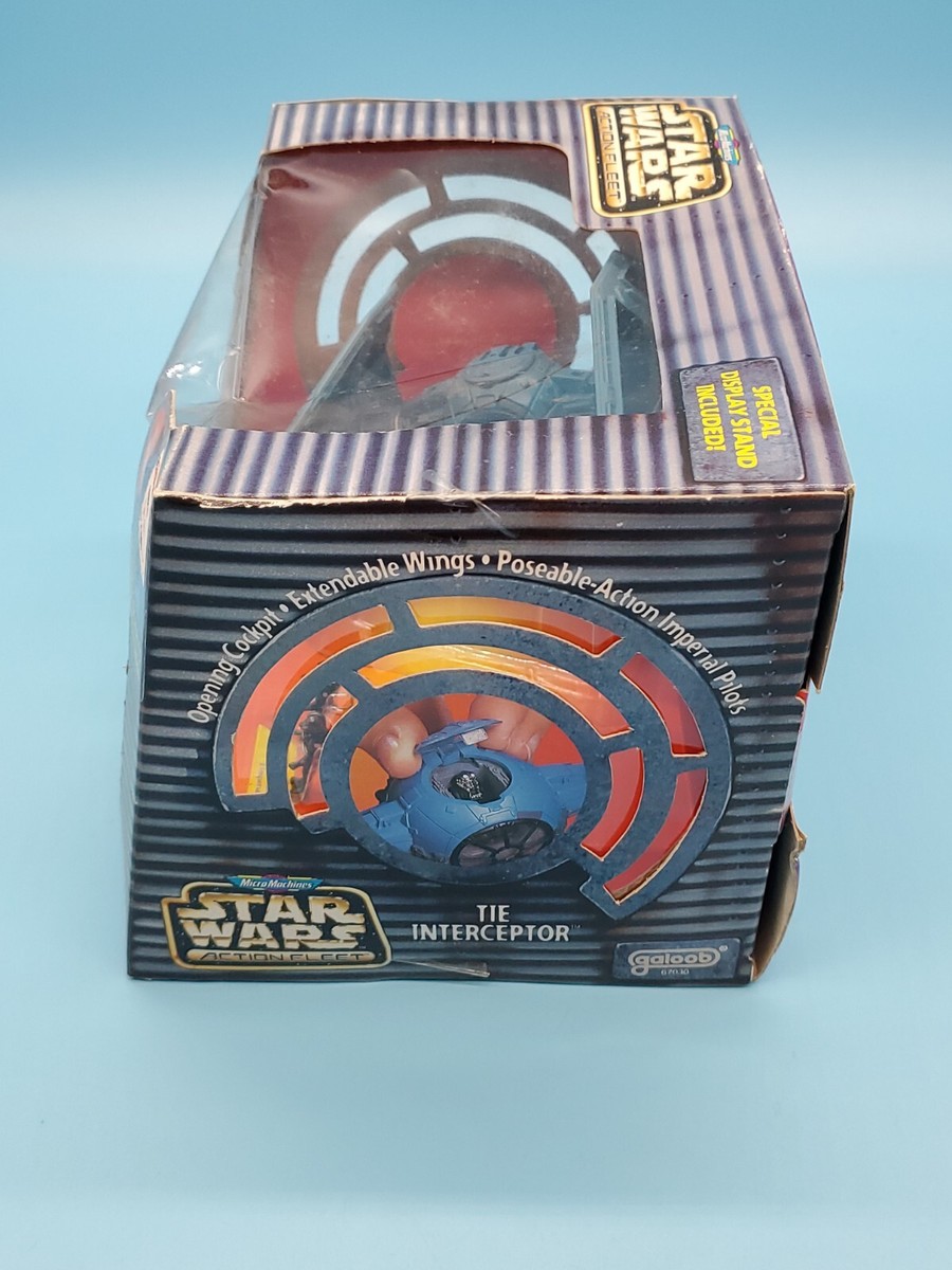 TIE INTERCEPTOR 1996 STAR WARS Micro Machines Action Fleet