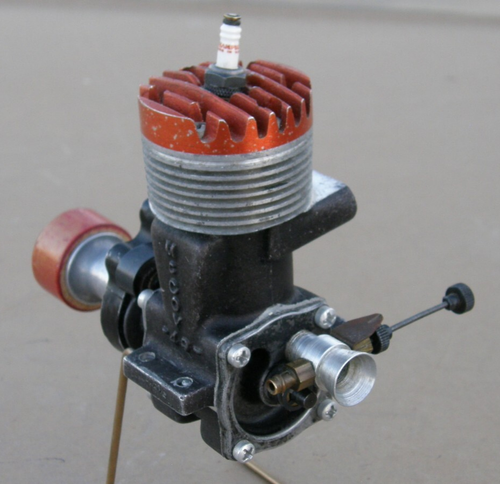 McCoy .49 Red Head Spark Ignition Gas/Nitro Model Airplane Engine / Tether Car - Picture 6 of 21