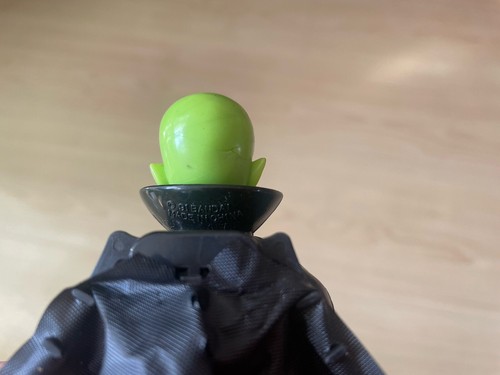 Little Dracula Action Figure Giocattolo Bandai 1991 4" Vintage Ali di Vampiro Attacco - Foto 4 di 5
