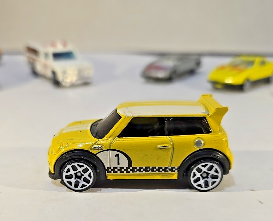 Picture 1 of 5