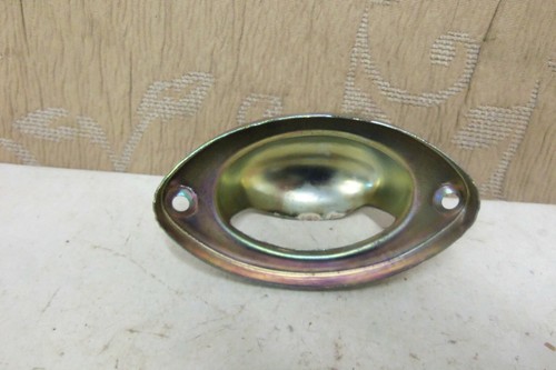 NOS GENUINE TOYOTA トヨタ LICENSE PLATE LAMP COVER HILUX STOUT RK45 # 81278-35010 - Picture 2 of 4