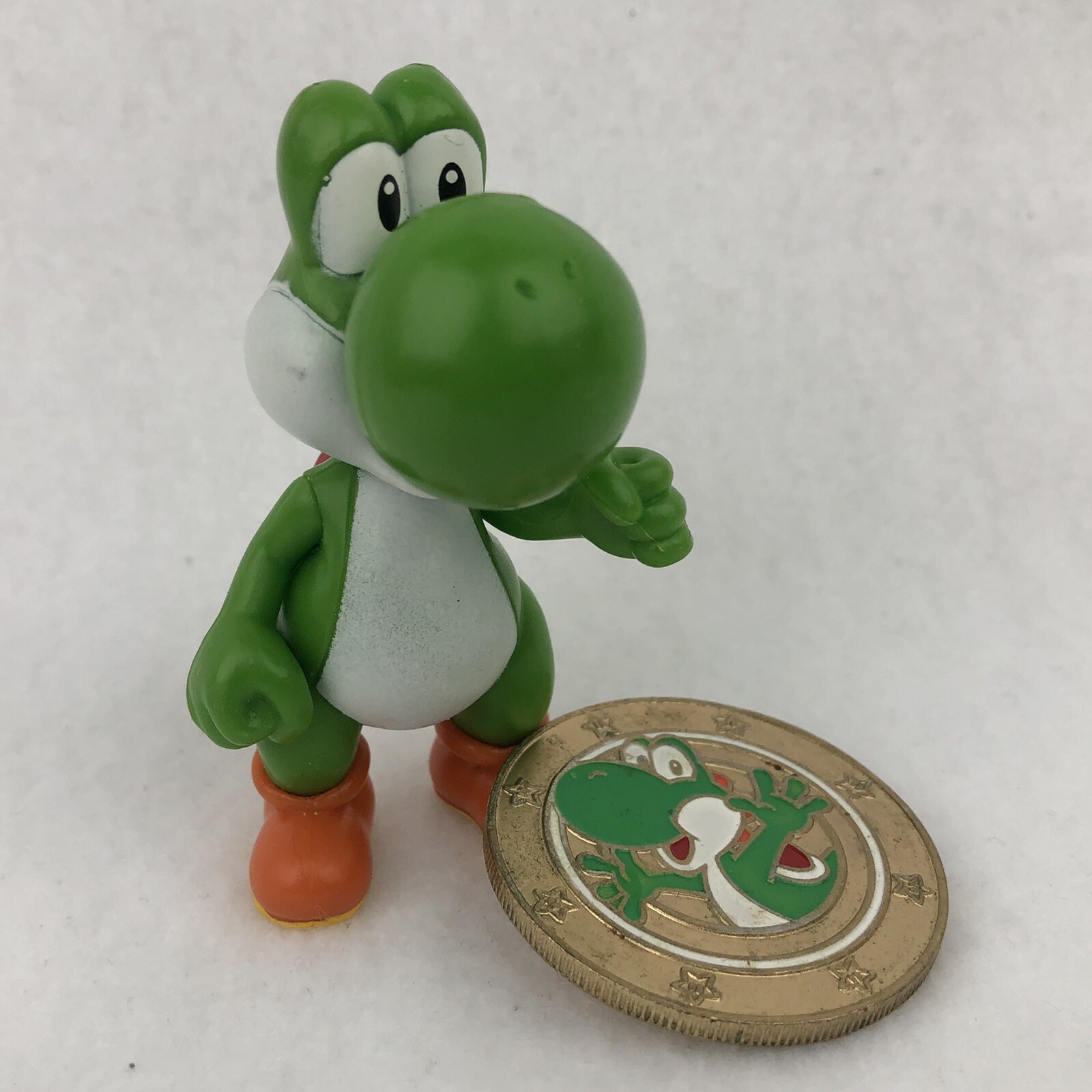 Figurine - jakks pacific - super mario bros : yoshi + oeuf - 10 cm  192995406087 - Conforama