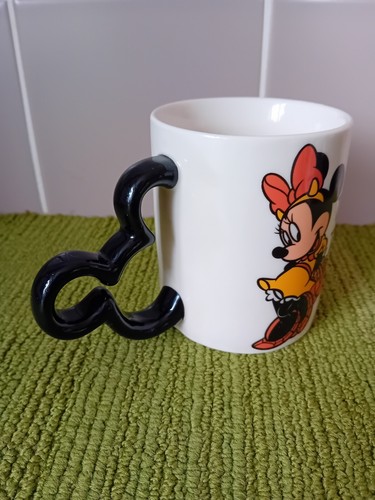 DISNEY - MINNIE MOUSE TRICK OR TREAT CERAMIC MUG - HALLOWEEN - Picture 4 of 10