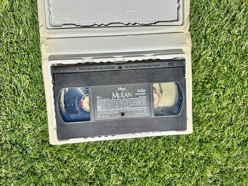 Vintage - Masterpiece Collection - Mulan (VHS, 1999) - Picture 2 of 4