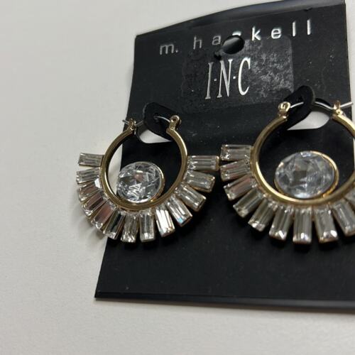 Orecchini a cerchio INC International Concepts in oro con strass in argento, nuovi con etichette!! - Foto 2 di 3