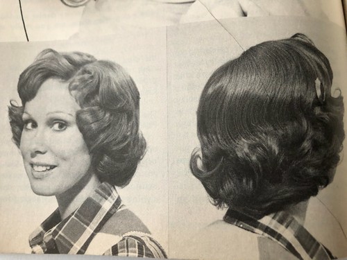 retro MODERN BEAUTY SHOP Magazine August 1972 - Picture 3 of 12