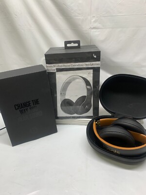 Beats Studio3 Wireless　midnight bla Beats Studio3 Wireless Bluetooth Headphones (Midnight Black