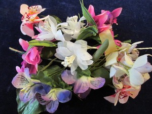 Vintage-Millinery-Flower-Collection-1-1-2-034-Purple-Violet-Pink-White-German-H2338