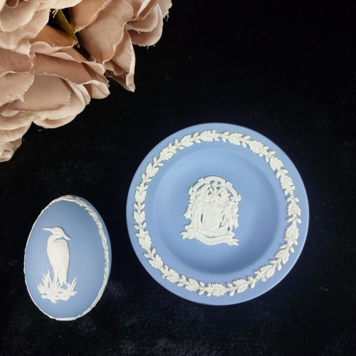 Wedgwood Jasperware - weiß & blau Sammlerei mit Schale 1978    - Bild 6 von 20