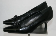 Stuart Weitzman Candidate Black 3" Kitten Heels Pointy Toe Bow EW21453 Size 9M