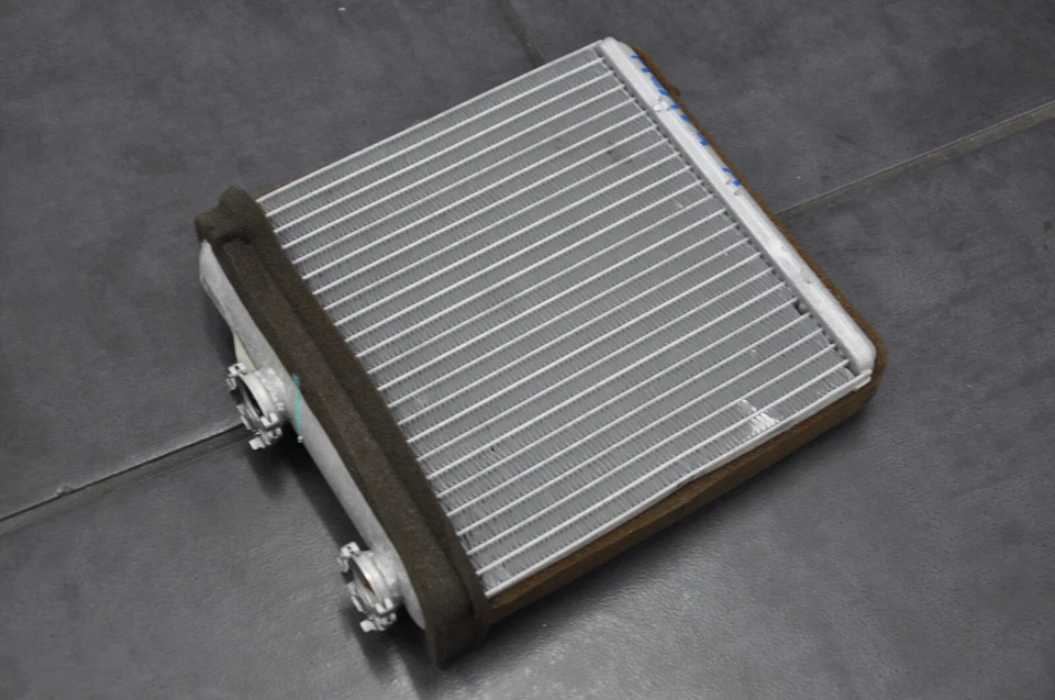 Opel Meriva A Heizkörper Heizung Klimaanlage 233007 - Image 2 of 4