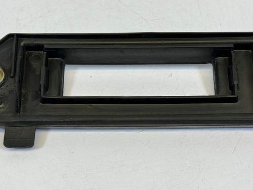 2000 Ford Ranger 2.5L 4 Cyl 4x2 Aut ECM ECU Gasket / Base OEM GENUINE. - Picture 8 of 9