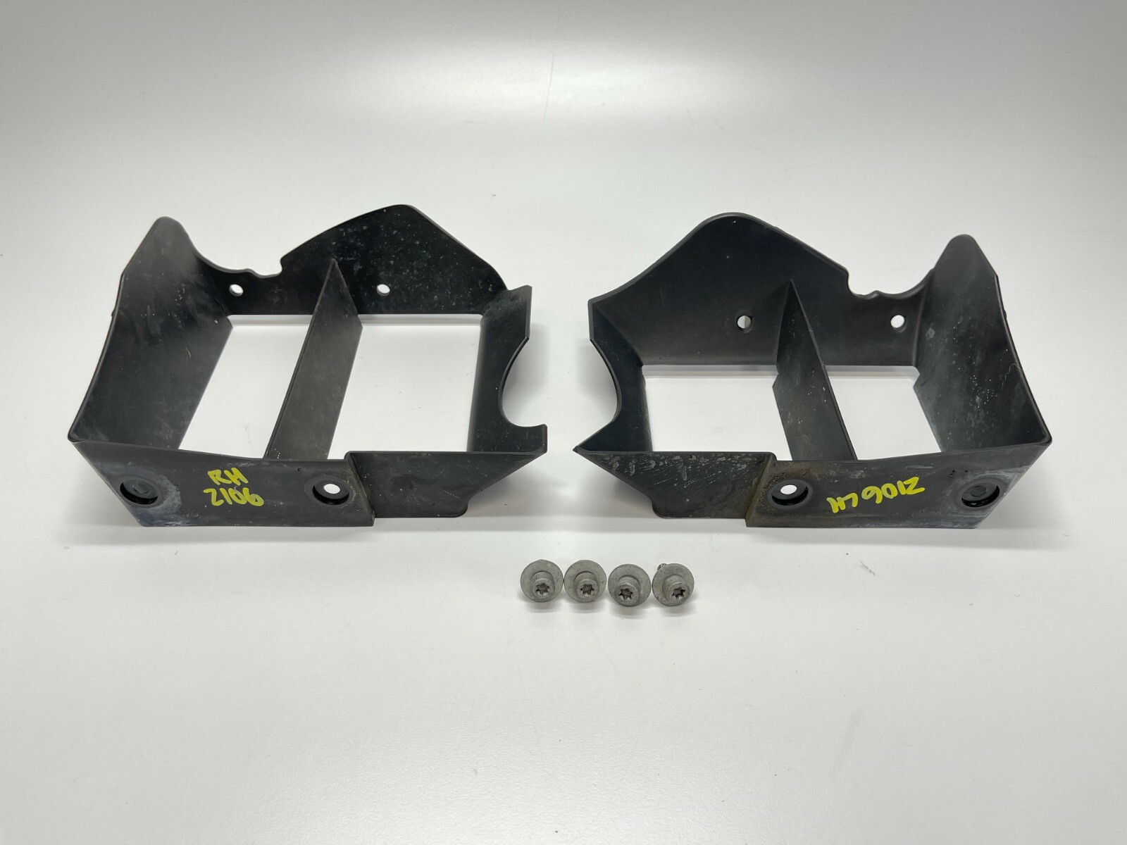 Picture 1 of 6