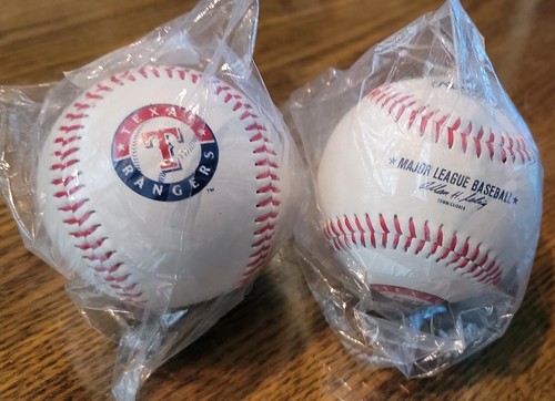Lot 2 Rawlings Texas Rangers 2010 Team Logo Official MLB Major League Baseballs - Picture 2 of 5