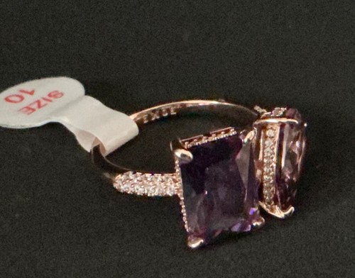 Bomb Party Ring February 2025 “Intricate Sparkle” RG91645 Rose Gold Sz 10 no bag - Picture 3 of 3