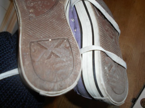 BASKETS COLLECTOR CONVERSE MAUVES T 36 BE A 12€ ACH IMM FP COM MOND RELAY VOIR - Imagen 3 de 10