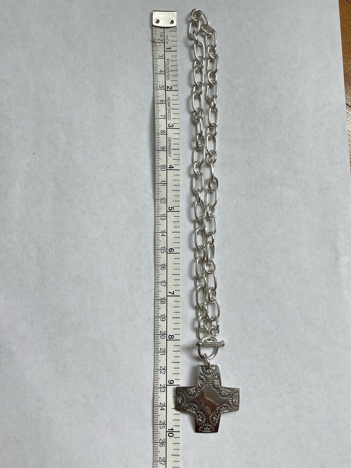 Picture 4 of 12
