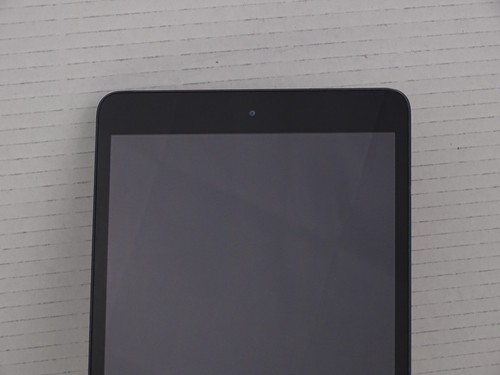 iPad Mini A1432 Black Space Grey Faulty Locked Faulty - Picture 3 of 14
