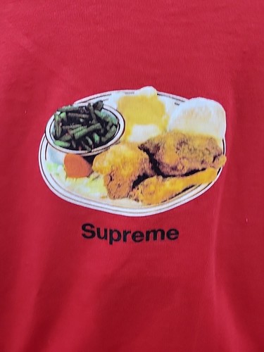 RARE Double Tag Supreme SS18 Chicken Dinner Graphic T-Shirt Red - Size Large - Bild 2 von 12