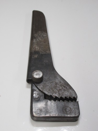 Rare Vintage 8" Pipe Wrench Plumbers Wrench Unusual Design - Picture 7 of 18
