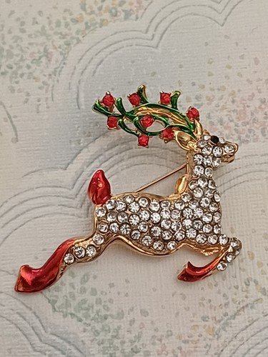 Vintage Brooch Gold Tone, Enamel & Diamante Reindeer 6cm x 5cm