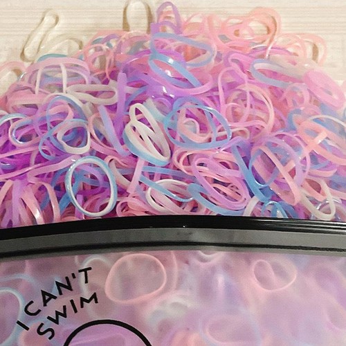 Girls & Toddler Elastic Hair Ties 1000 Pcs Small Colourful Rubber Bands - Imagen 3 de 8