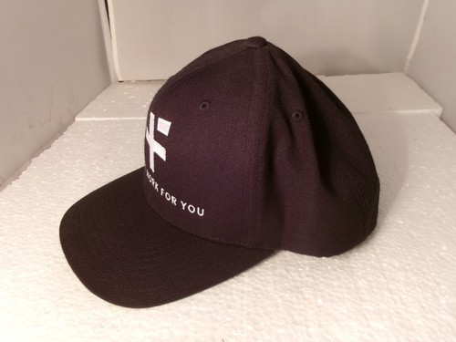 Symbolischer schwarzer Snapback-Hut positive/negative Energie Damit es für Sie funktioniert - Bild 5 von 8