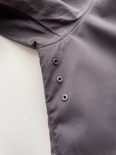 HUGO BOSS Men's Nylon Jacket, Dark Blue, Size 50 – Stylish & Lightweight - Picture 5 of 16